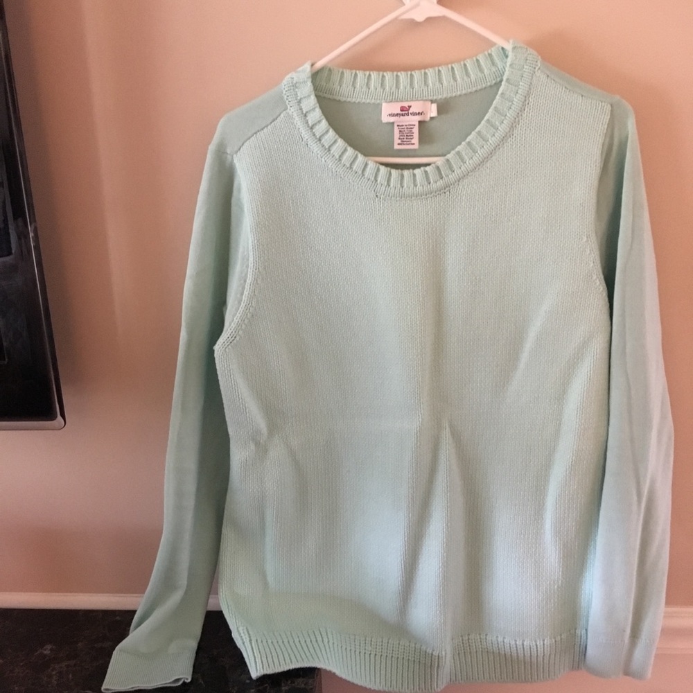 Vinyard Vines sweater